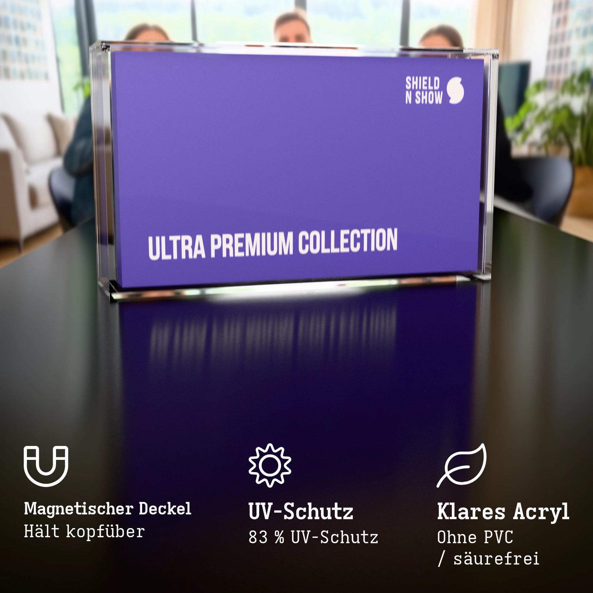 Ultra Premium Collection Display Case Product Gallery Image 1 (de)